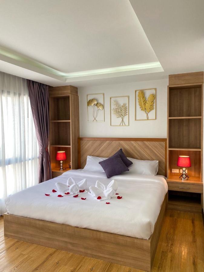 De Luxe Boutique & Rooftop Τσιάνγκ Μάι Εξωτερικό φωτογραφία