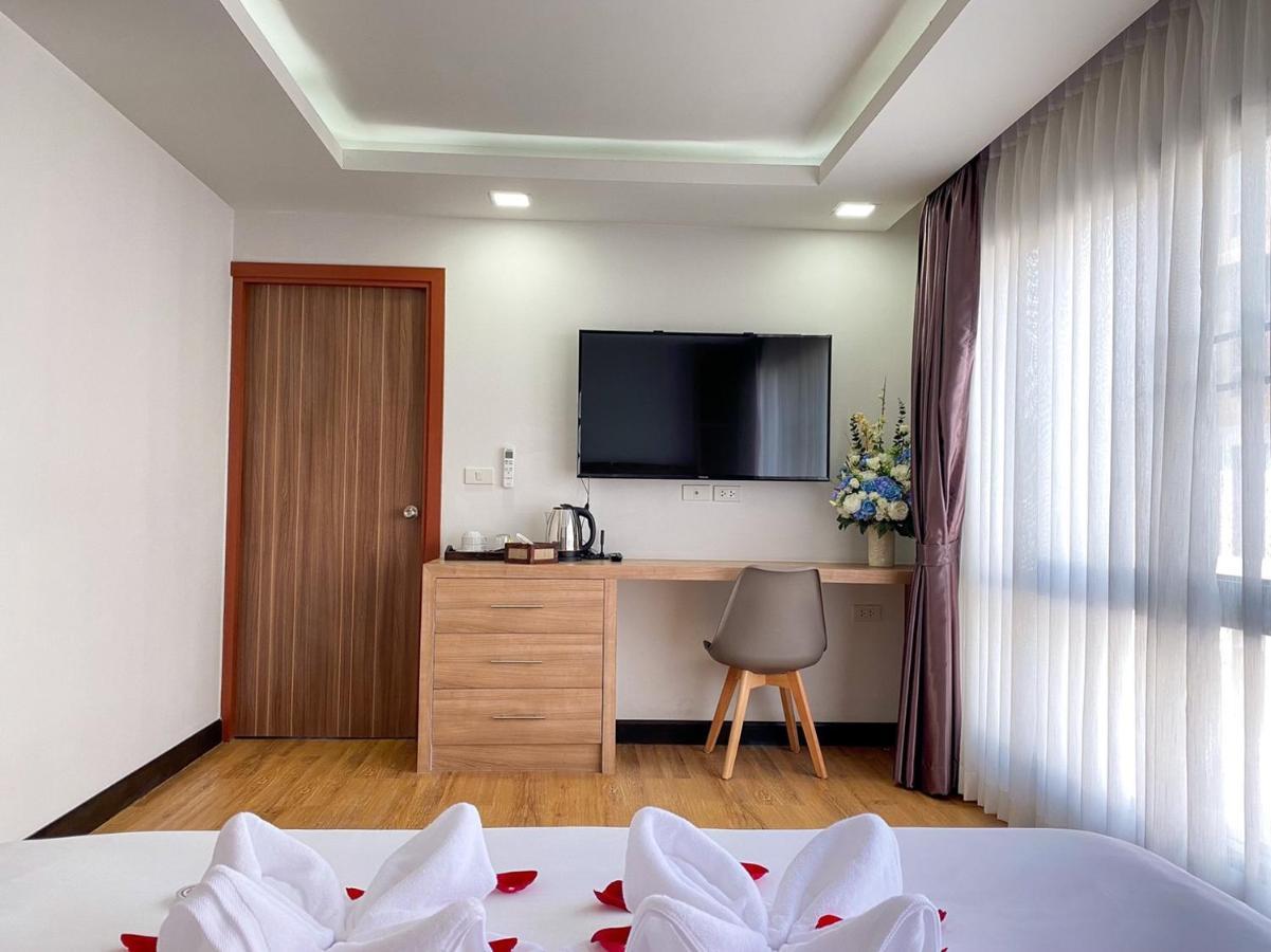 De Luxe Boutique & Rooftop Τσιάνγκ Μάι Εξωτερικό φωτογραφία