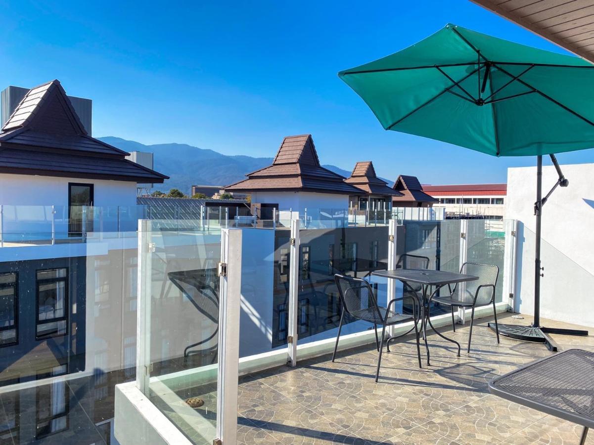 De Luxe Boutique & Rooftop Τσιάνγκ Μάι Εξωτερικό φωτογραφία